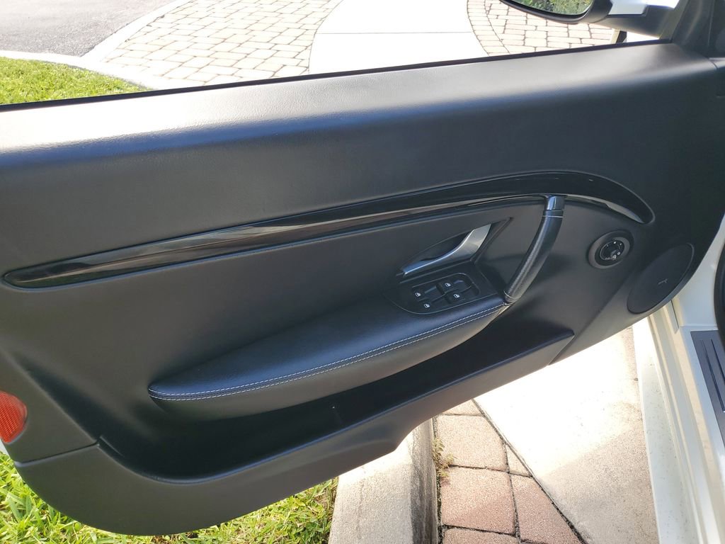 Used 2016 Maserati GranTurismo Sport image 15