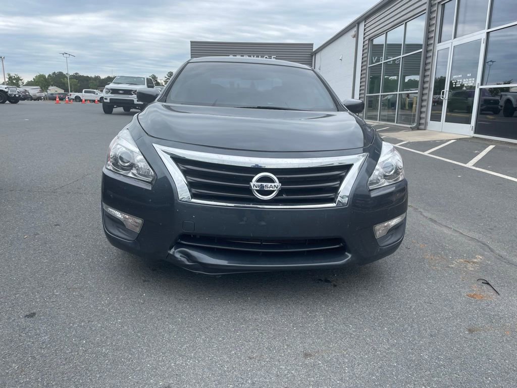 Used 2013 Nissan Altima 2.5 S FWD image 5