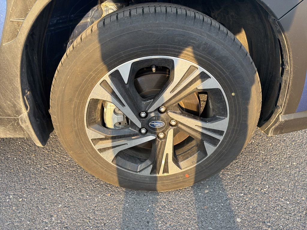 Certified 2025 Subaru Crosstrek 2.0i Premium image 10