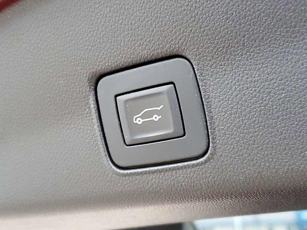 Certified 2021 Chevrolet TrailBlazer RS w/ Sun and Liftgate Package image 41