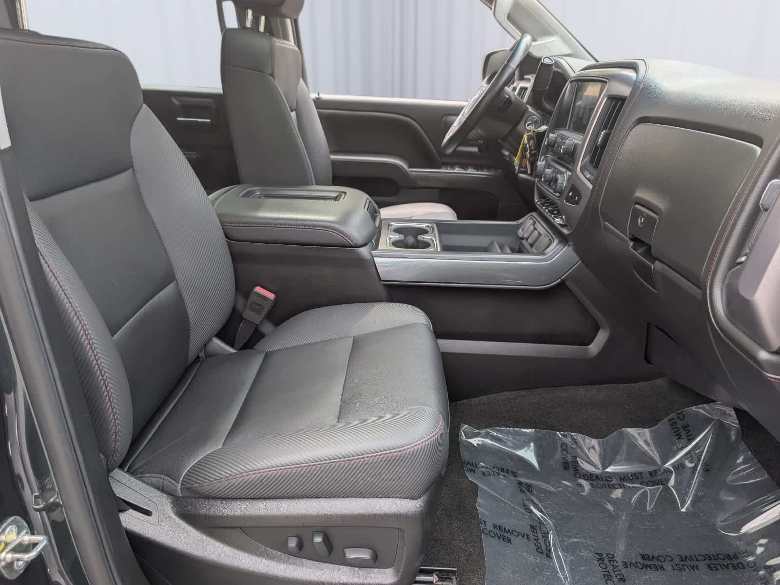 Used 2018 GMC Sierra 2500 SLT w/ All Terrain HD Package AWD/4WD image 11