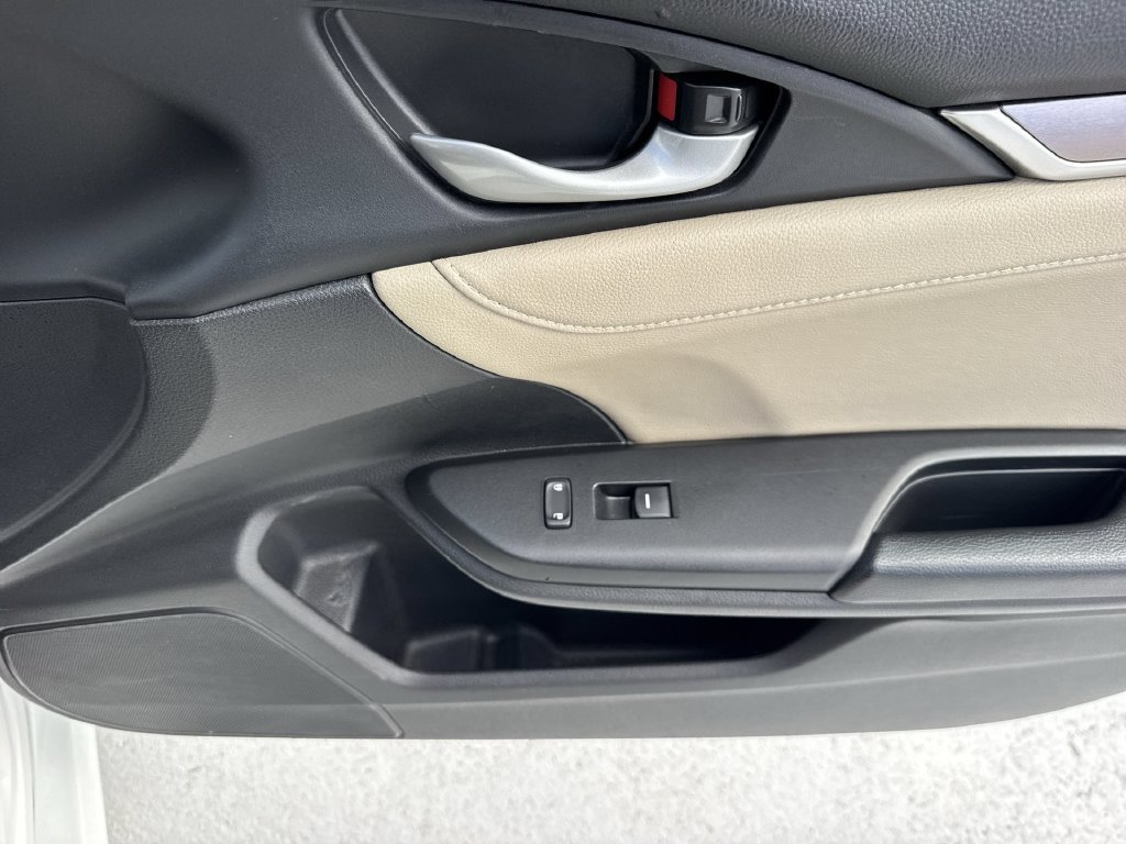 Used 2017 Honda Civic EX-L image 43