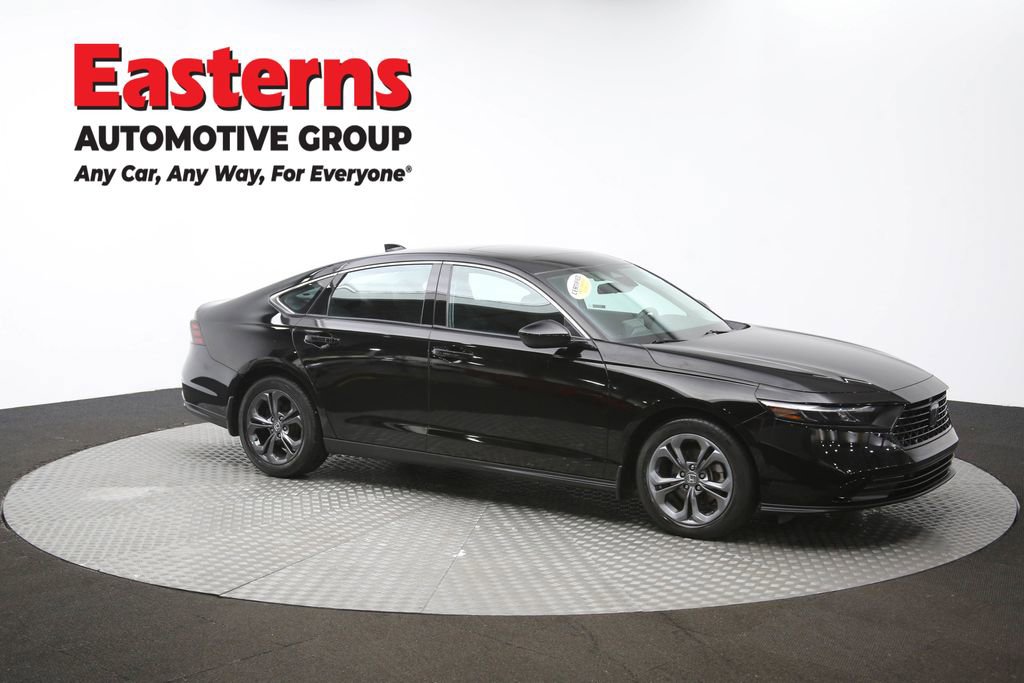 Used 2023 Honda Accord EX image 49