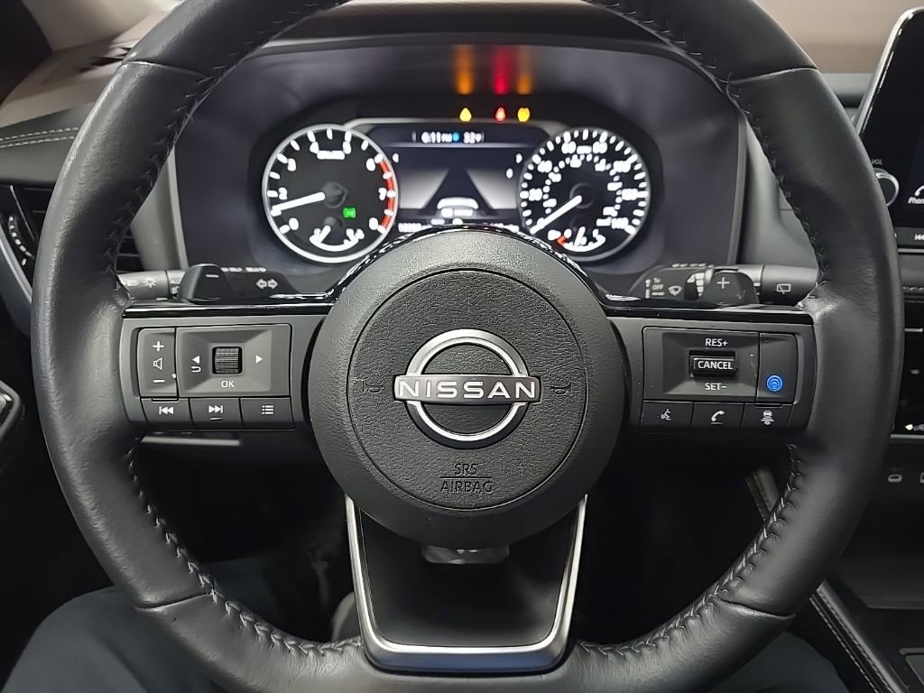 Used 2023 Nissan Rogue SL image 19