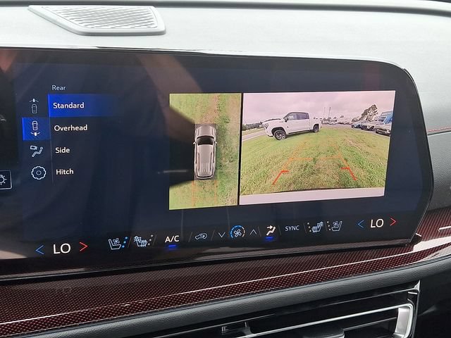 New 2027 Chevrolet Traverse RS w/ LPO, Floor Liner Package AWD/4WD image 15