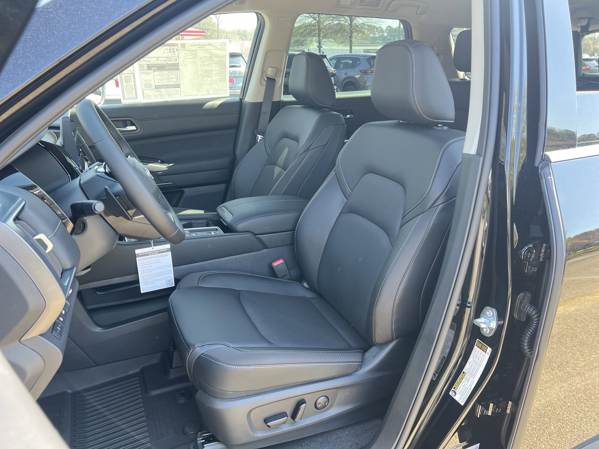 New 2026 Nissan Pathfinder SL FWD image 16