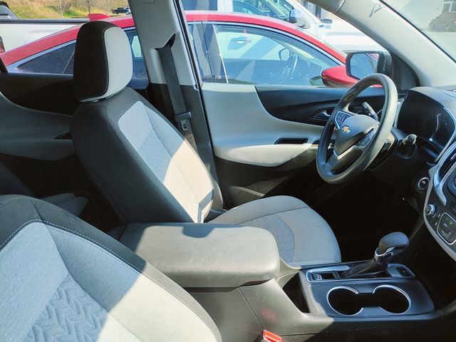 Used 2024 Chevrolet Equinox LS w/ LS Convenience Package image 6