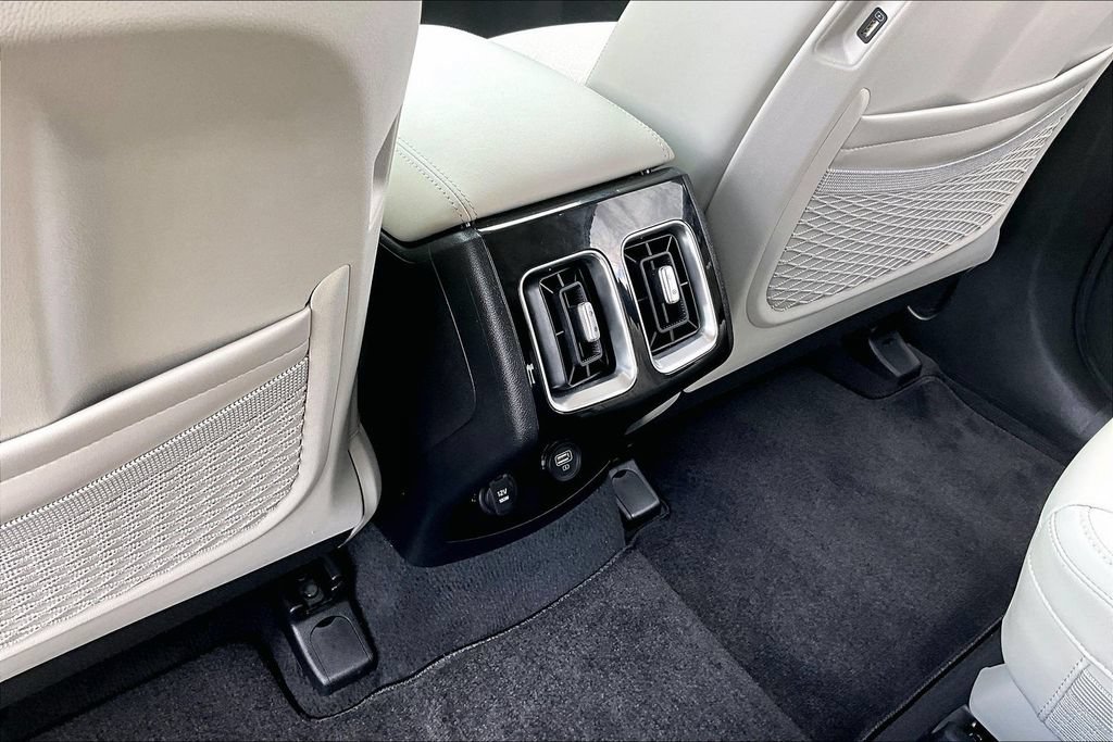 Used 2023 Kia Sorento SX FWD image 10
