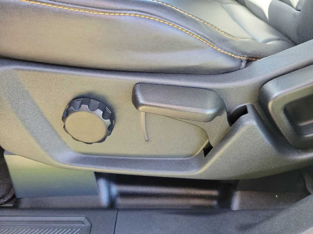 Used 2022 Ford Bronco Badlands w/ Sasquatch Package image 16