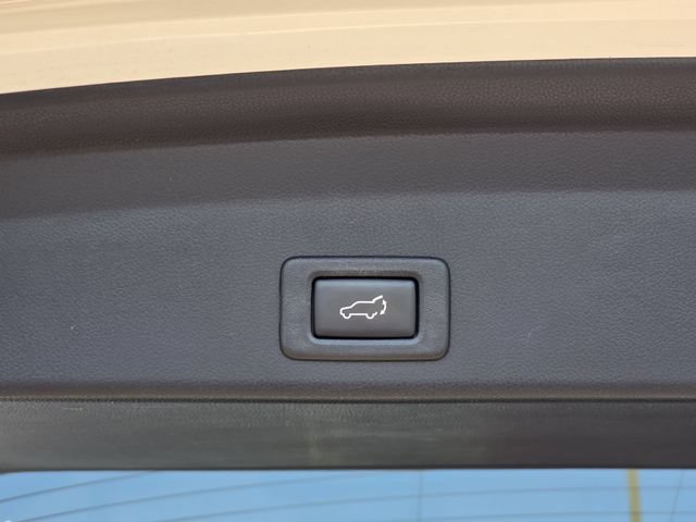 Used 2019 Subaru Ascent Touring AWD/4WD image 35