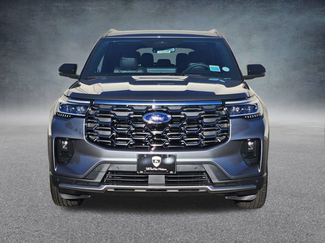 New 2026 Ford Explorer Platinum image 2