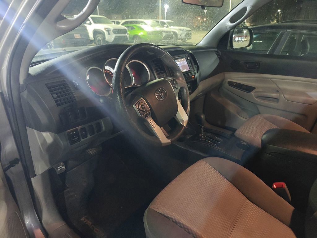 Used 2014 Toyota Tacoma PreRunner w/ Convenience Package image 8