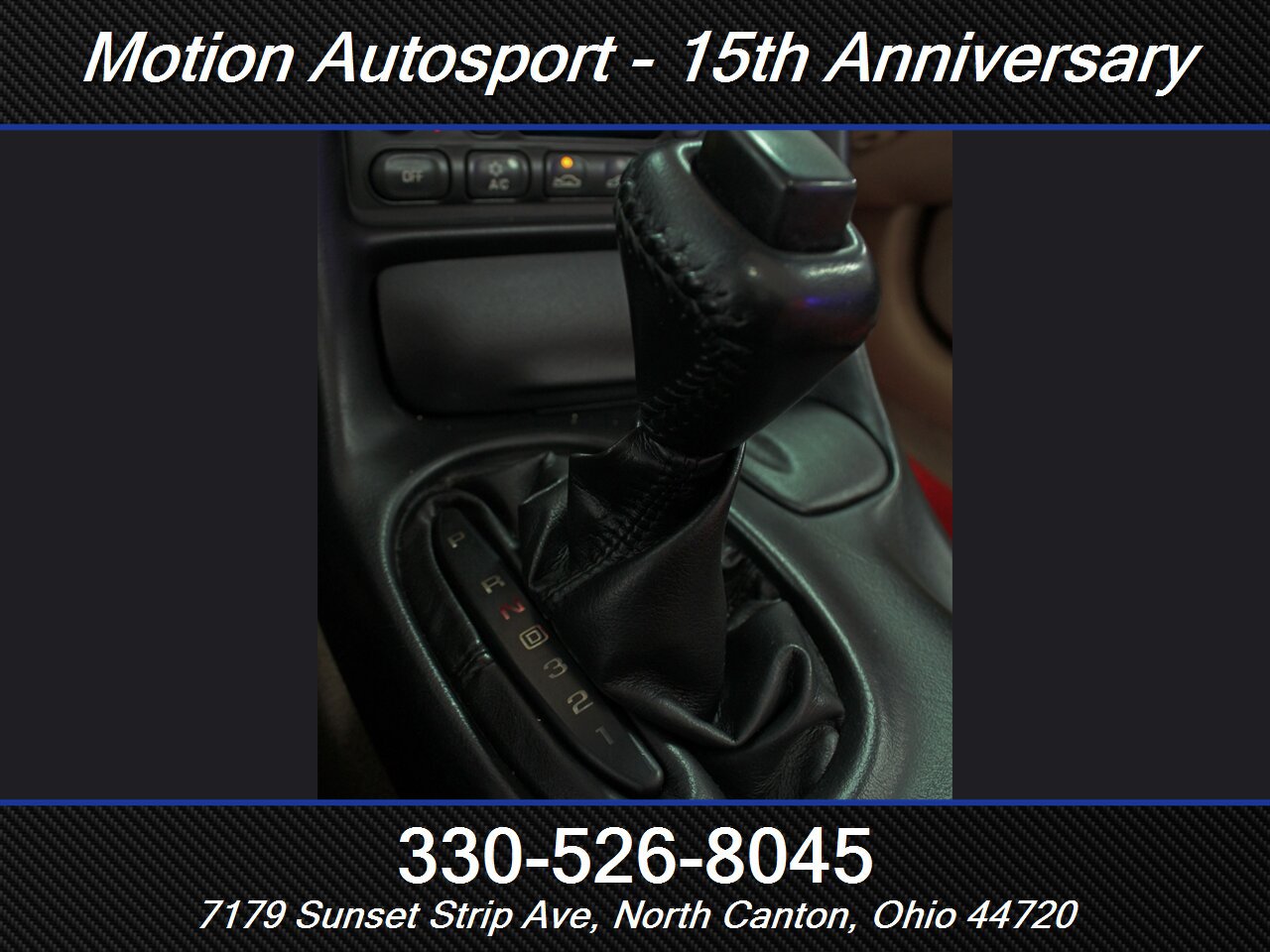 Used 2004 Chevrolet Corvette Convertible w/ Preferred Equipment Group RWD image 27