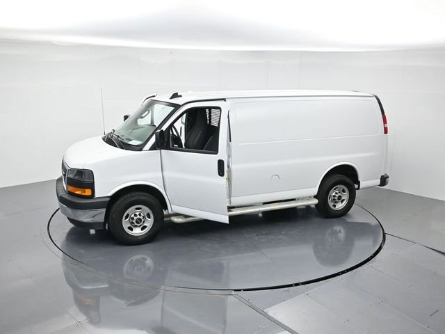 Used 2024 GMC Savana 2500 w/ Driver Convenience Package image 37