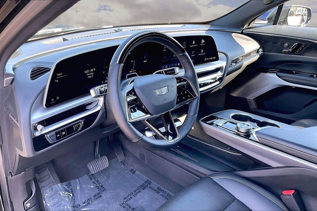 Certified 2024 Cadillac Lyriq Sport AWD/4WD image 17