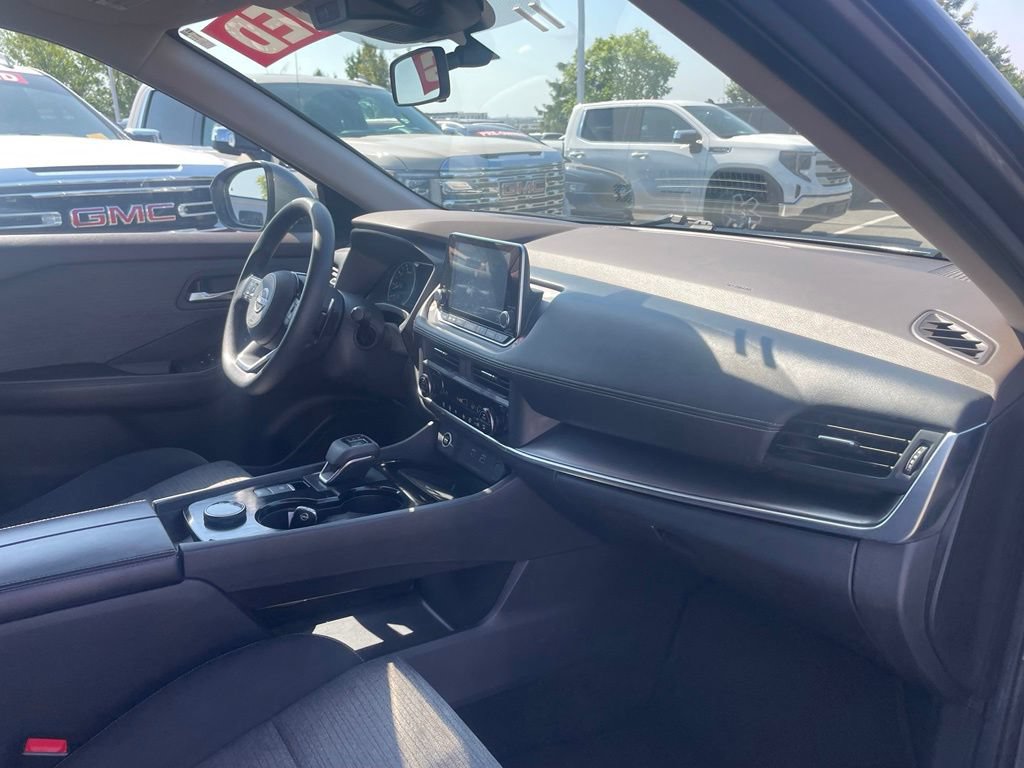 Used 2023 Nissan Rogue SV AWD/4WD image 31