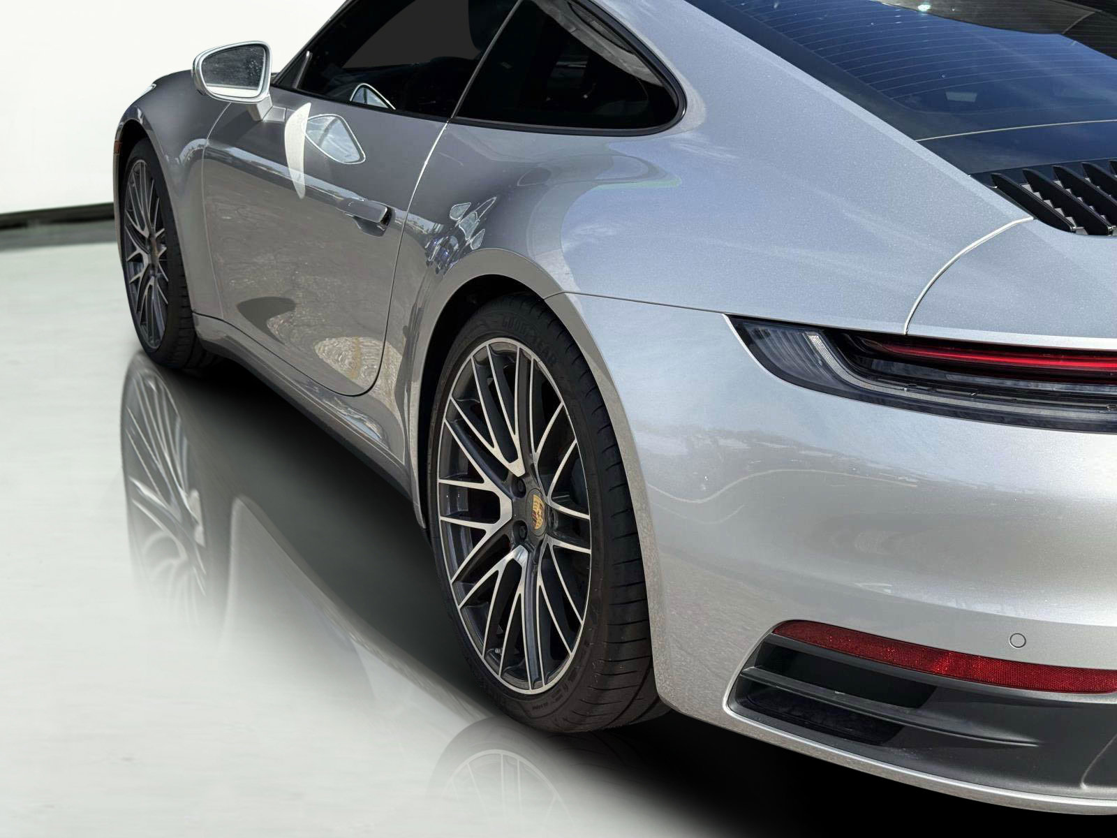 Used 2022 Porsche 911 Carrera S w/ Premium Package image 14