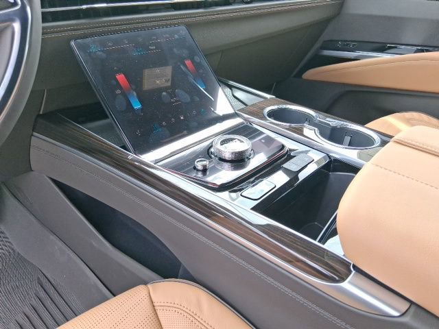 New 2026 Cadillac Escalade ESV Luxury w/ LPO, Floor Liner Package RWD image 17