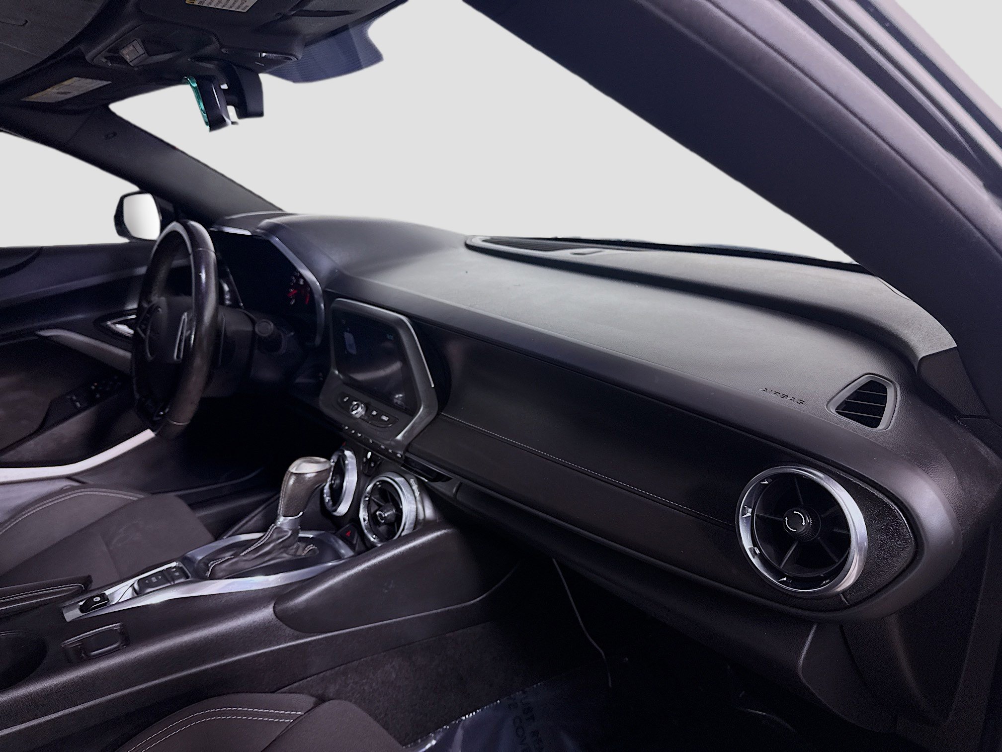 Used 2017 Chevrolet Camaro SS image 28