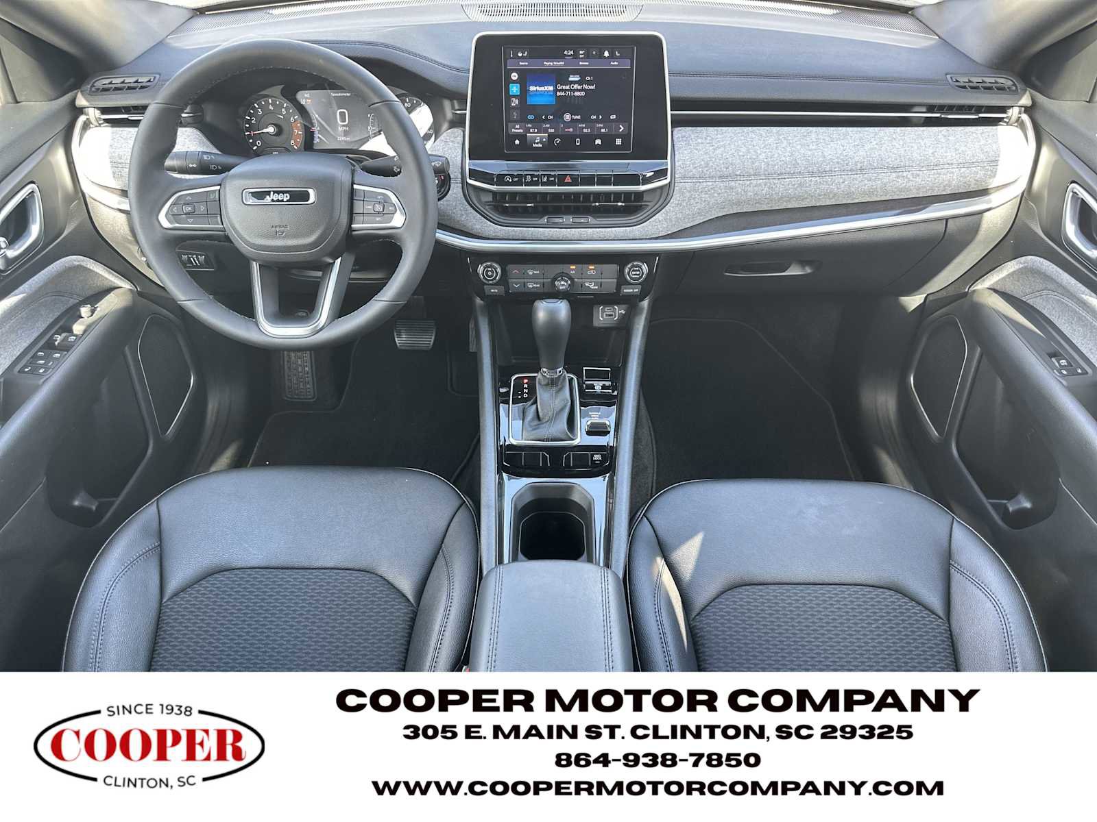 Used 2025 Jeep Compass Latitude image 21