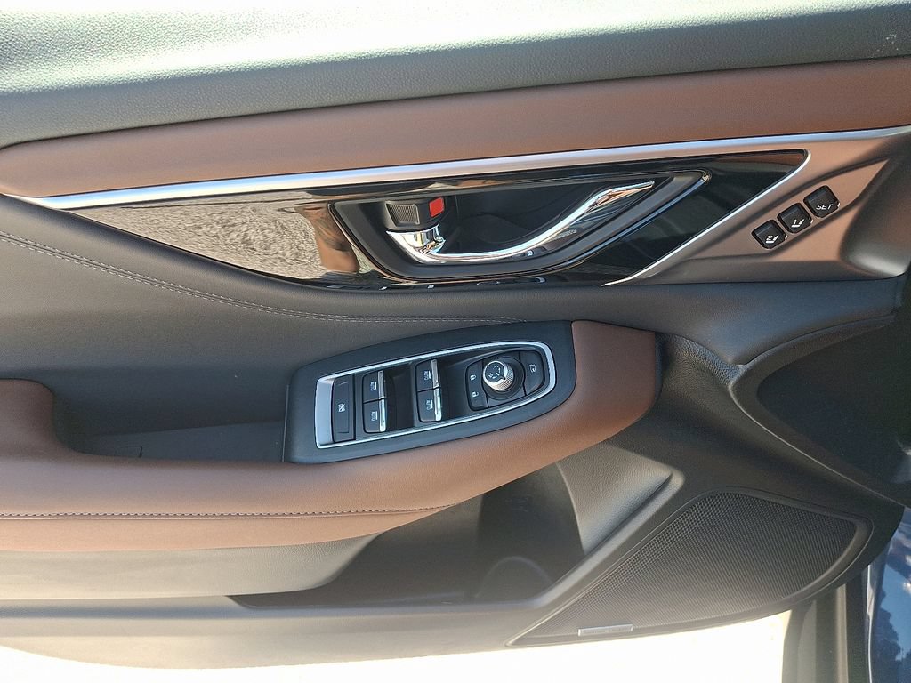 Used 2022 Subaru Outback Touring XT AWD/4WD image 13