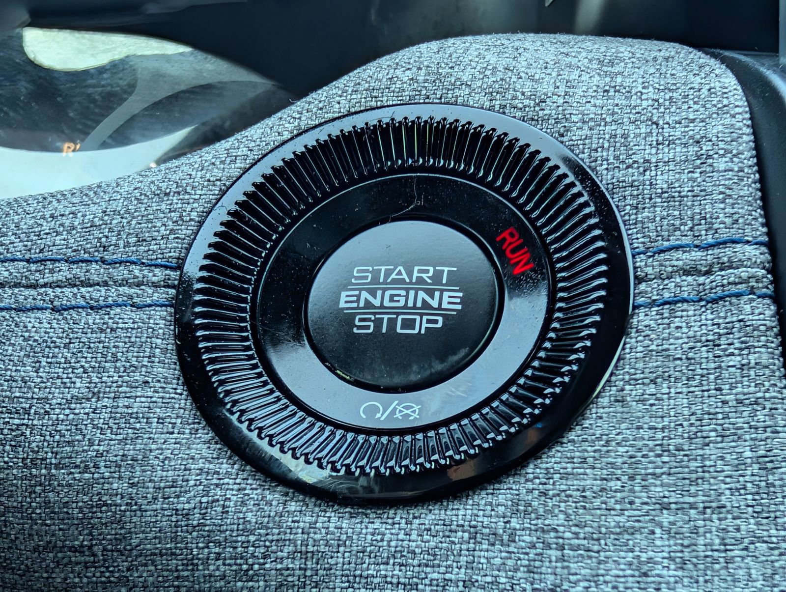 Used 2024 Jeep Compass Latitude image 26