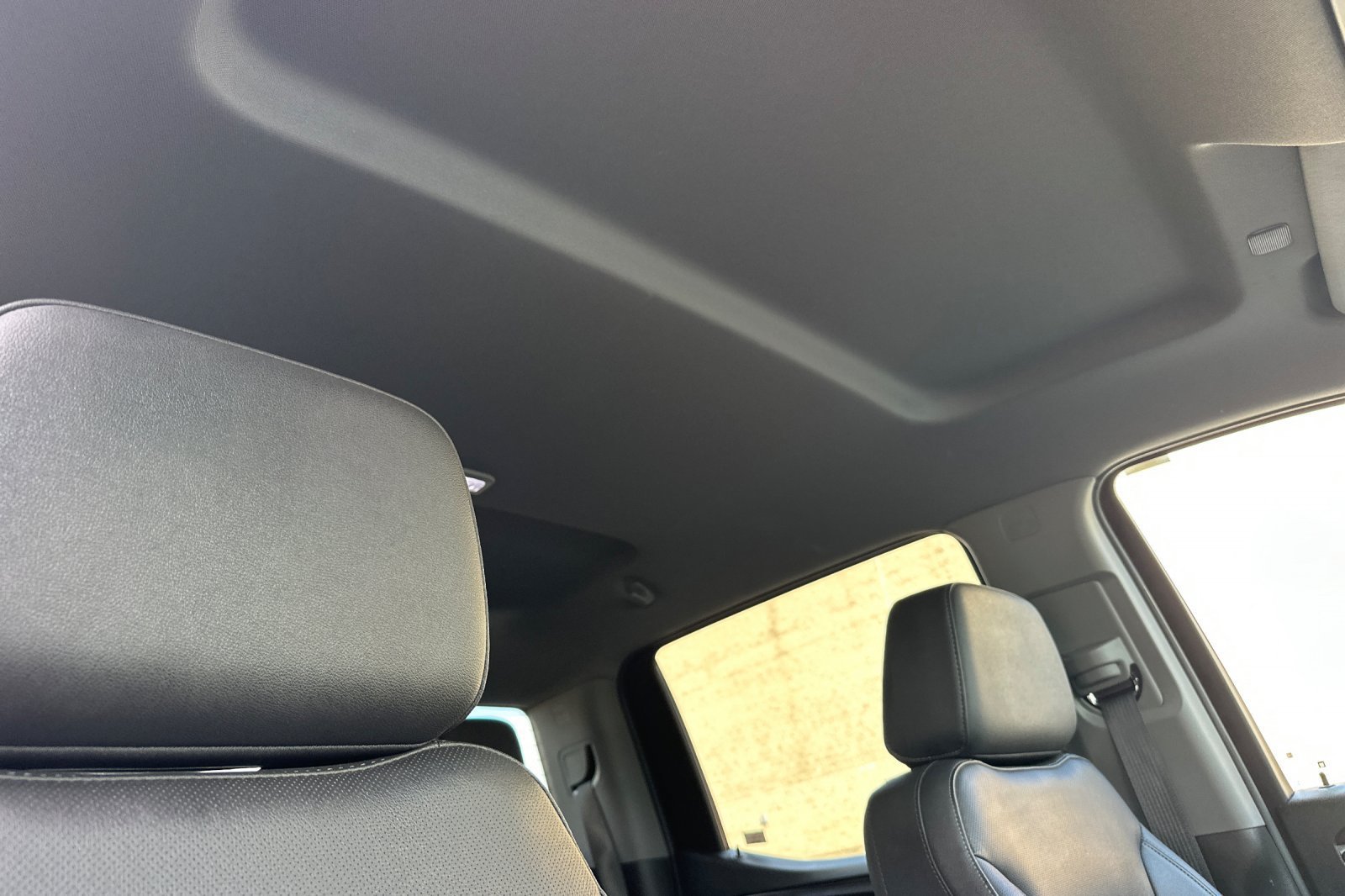 Used 2026 GMC Sierra 1500 SLT RWD image 15