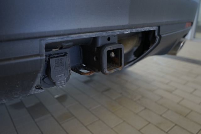 Used 2019 Cadillac XT5 Luxury w/ Trailering Package AWD/4WD image 14