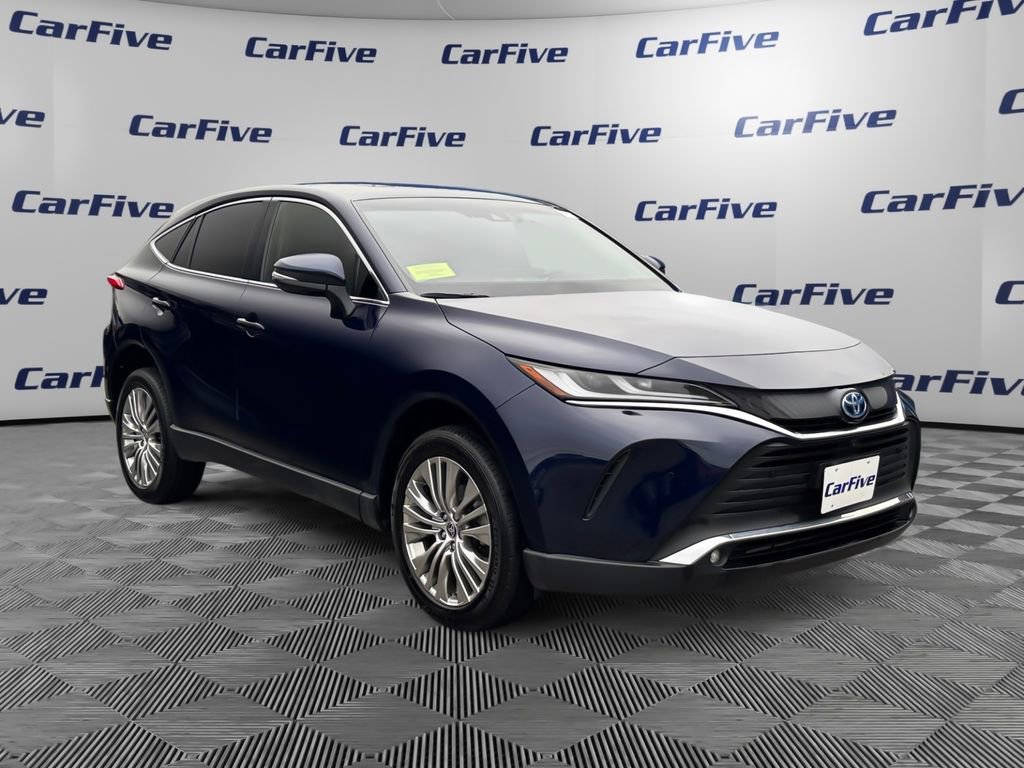 Used 2022 Toyota Venza Limited image 8