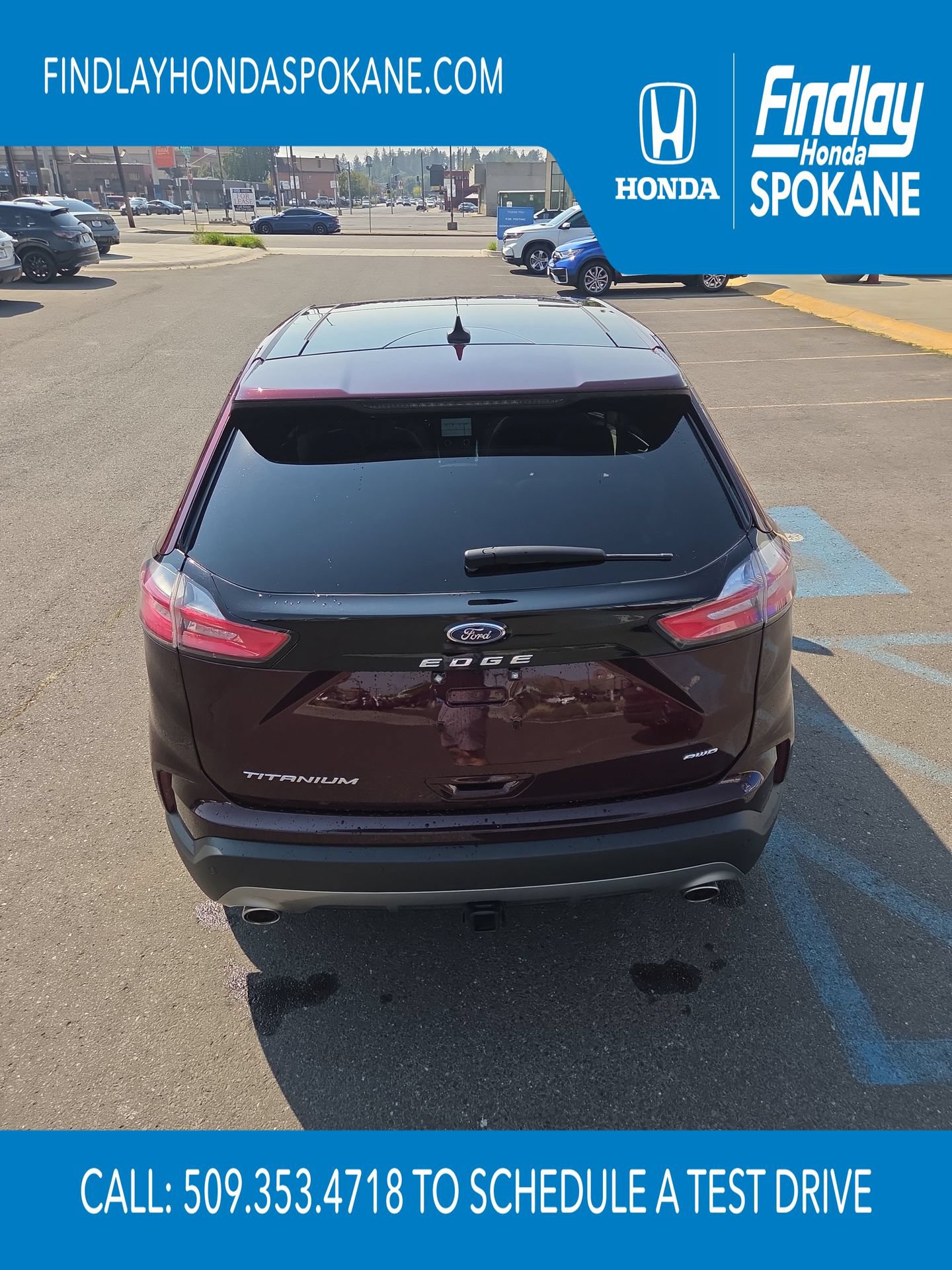 Used 2022 Ford Edge Titanium w/ Equipment Group 301A AWD/4WD image 9