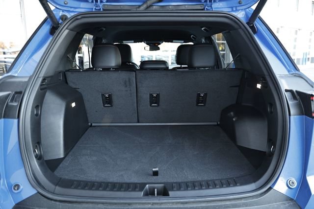 Used 2025 Chevrolet Equinox RS image 29