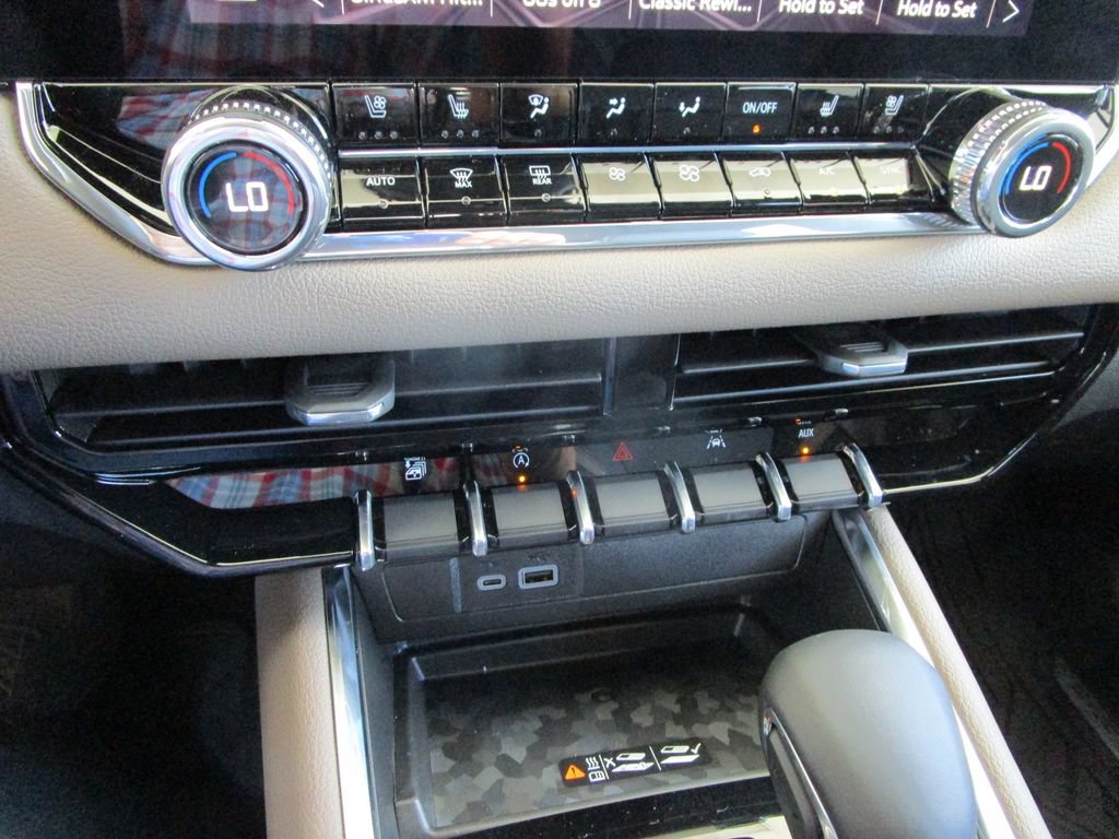 New 2026 GMC Canyon Denali AWD/4WD image 35