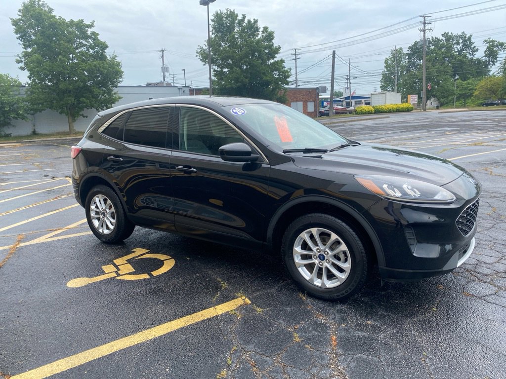 Used 2020 Ford Escape SE image 7