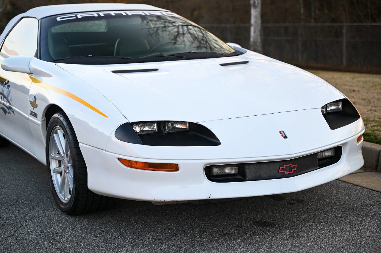 Used 1997 Chevrolet Camaro Z28 image 23
