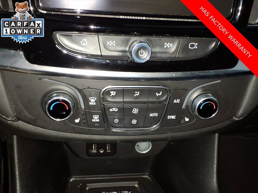 Used 2023 Chevrolet Traverse LT image 19