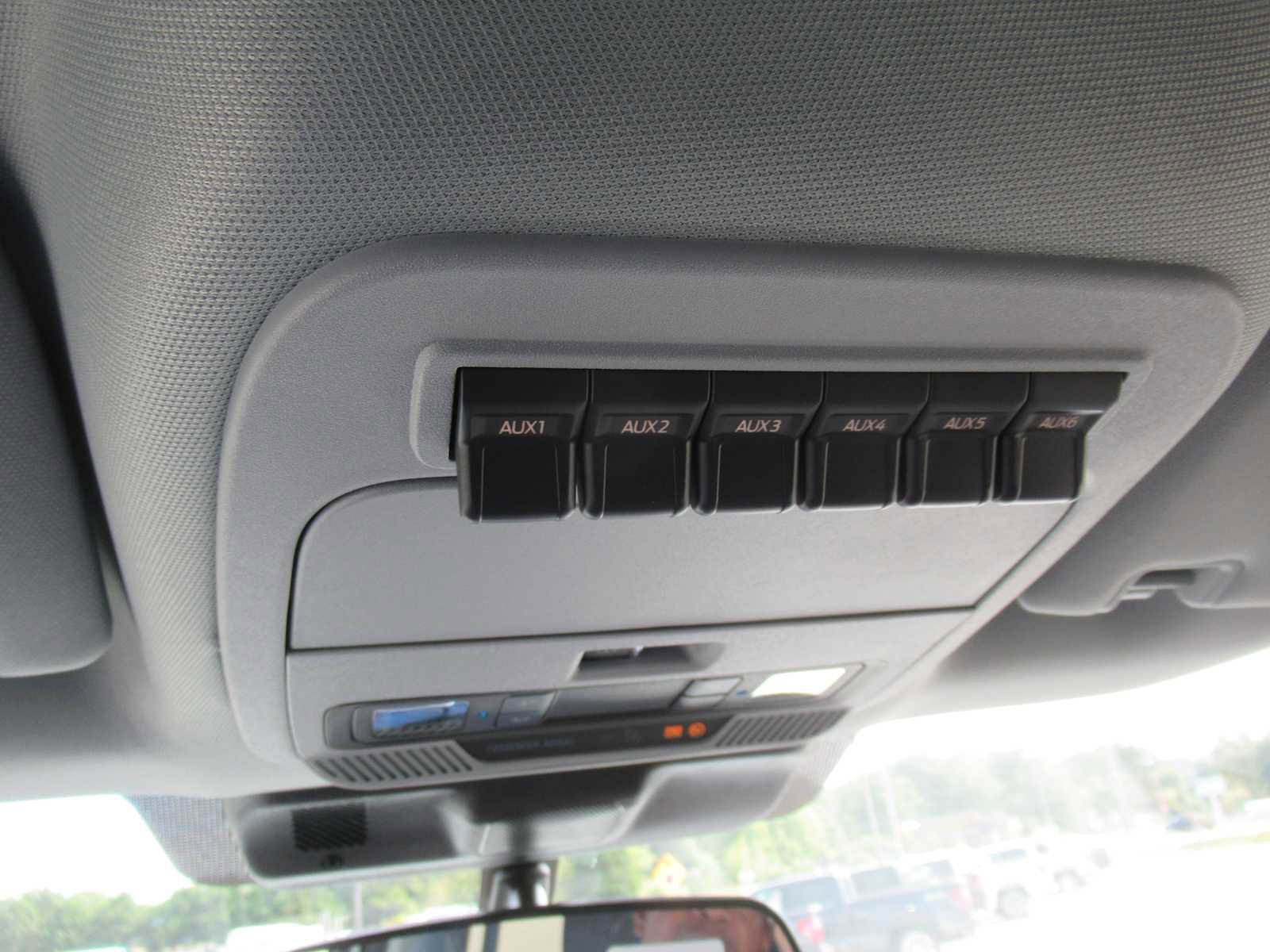 New 2026 Ford F350 XL w/ XL Off-Road Package image 21