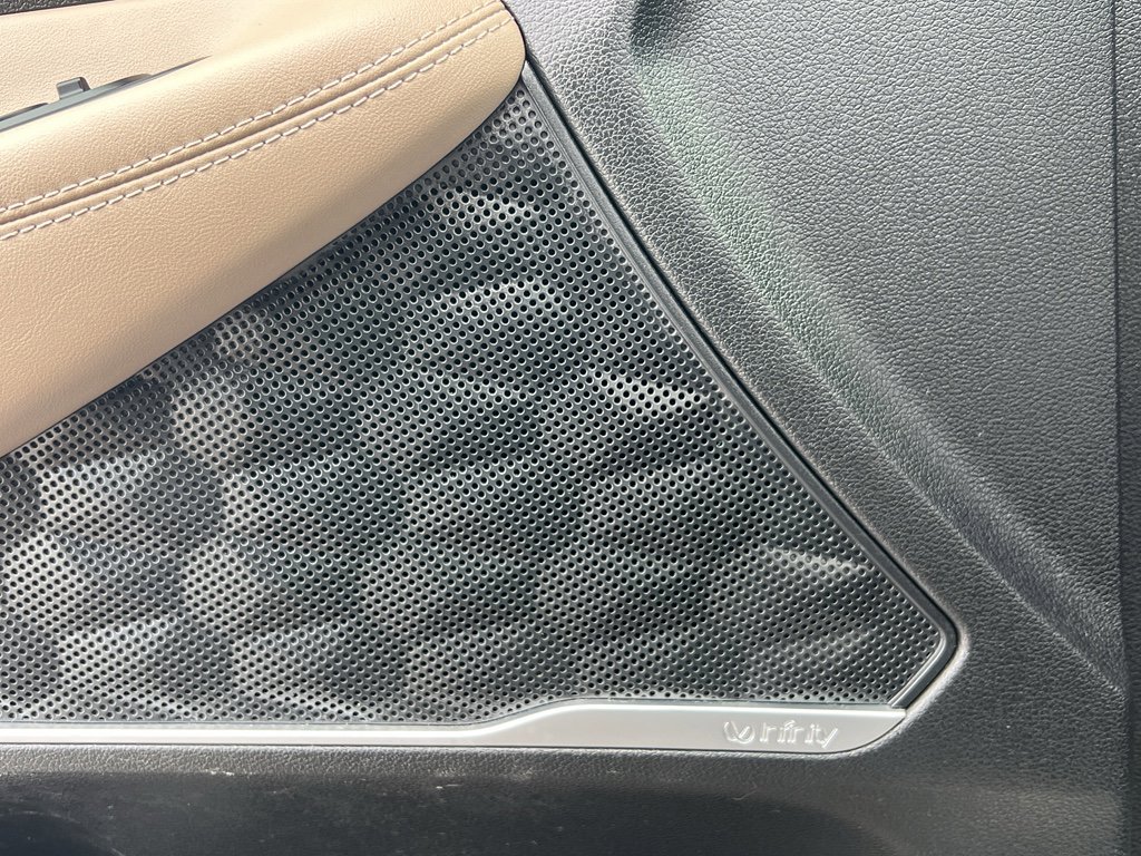 Used 2019 Hyundai Santa Fe AWD image 13