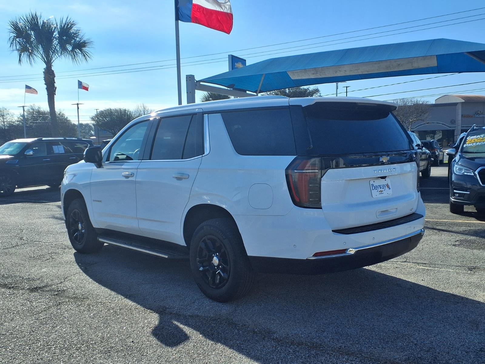Used 2025 Chevrolet Tahoe LT image 23