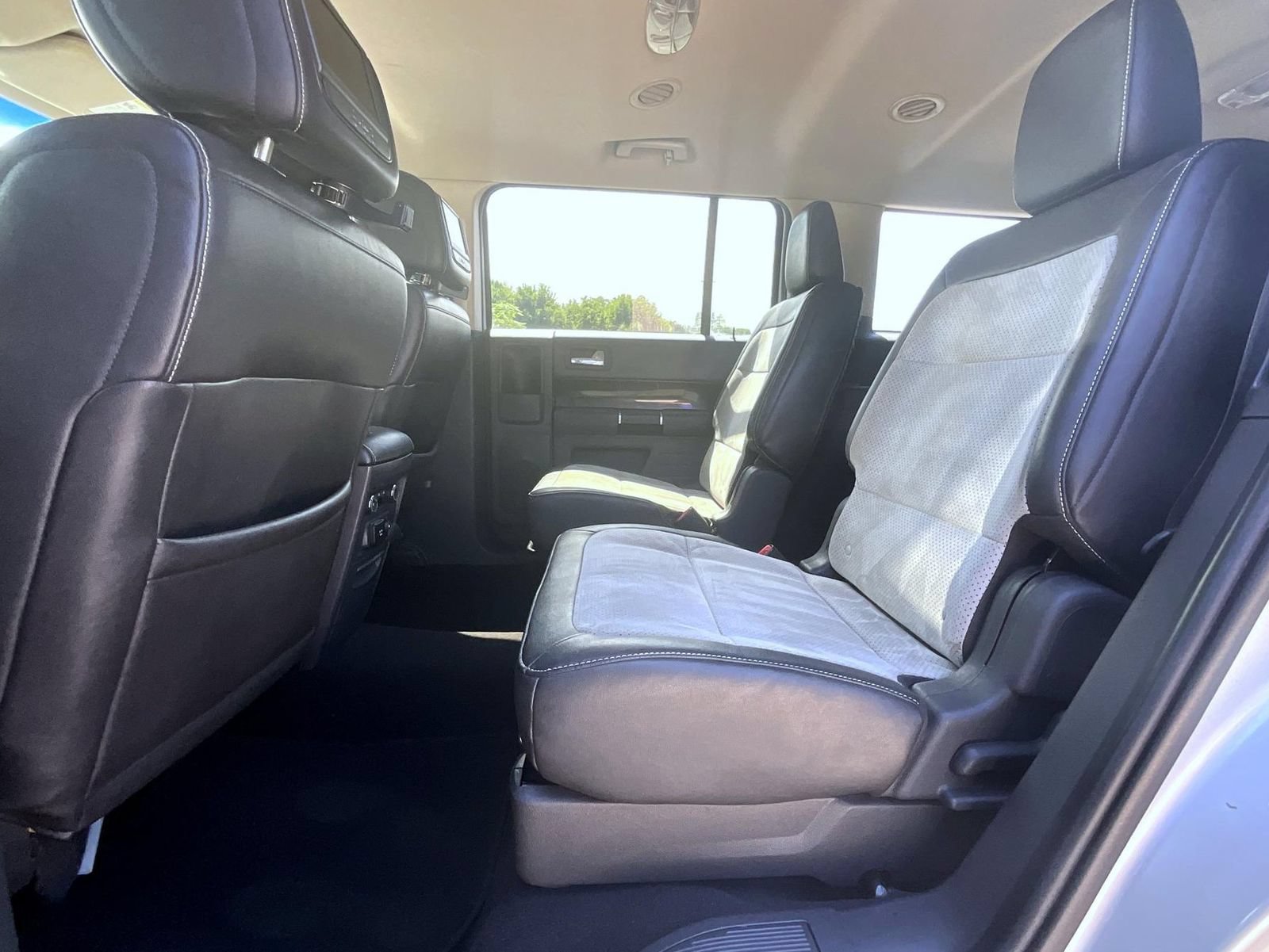 Used 2012 Ford Flex Titanium w/ Equipment Group Order Code AWD/4WD image 24