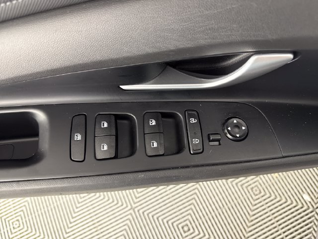 Used 2023 Hyundai Elantra SEL w/ Convenience Package FWD image 27