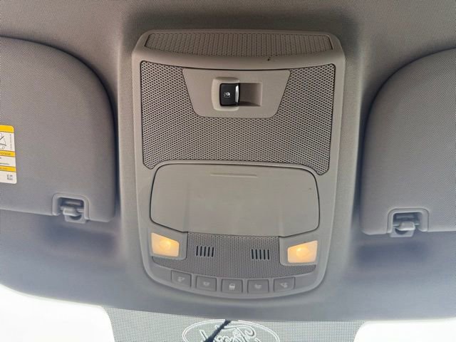 Used 2015 Ford F150 XLT w/ Equipment Group 302A Luxury AWD/4WD image 16
