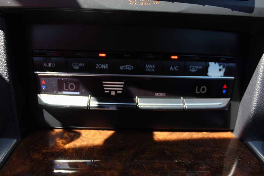 Used 2014 Mercedes-Benz E 350 Sedan w/ Premium 1 Package image 20