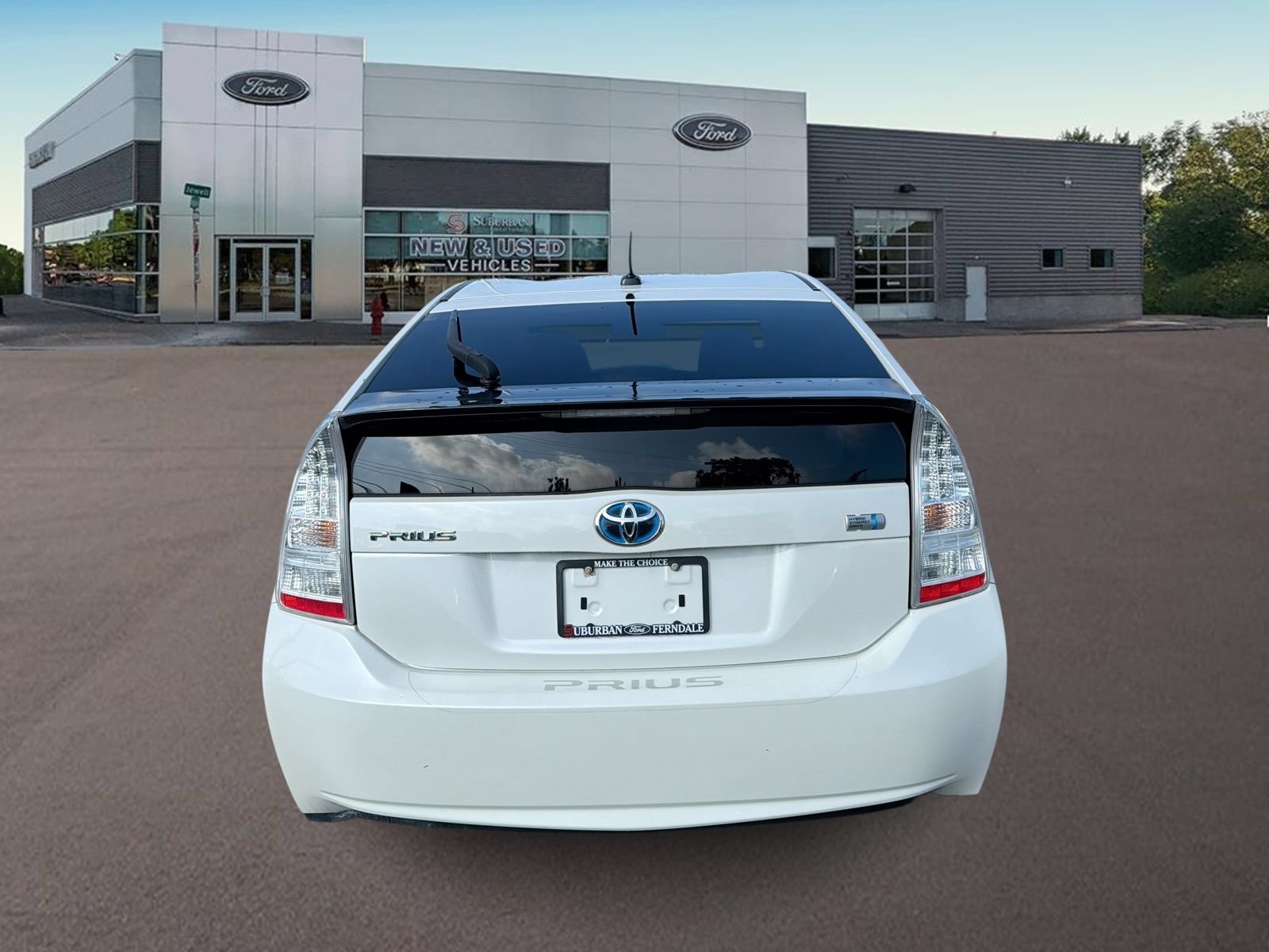 Used 2010 Toyota Prius One FWD image 8