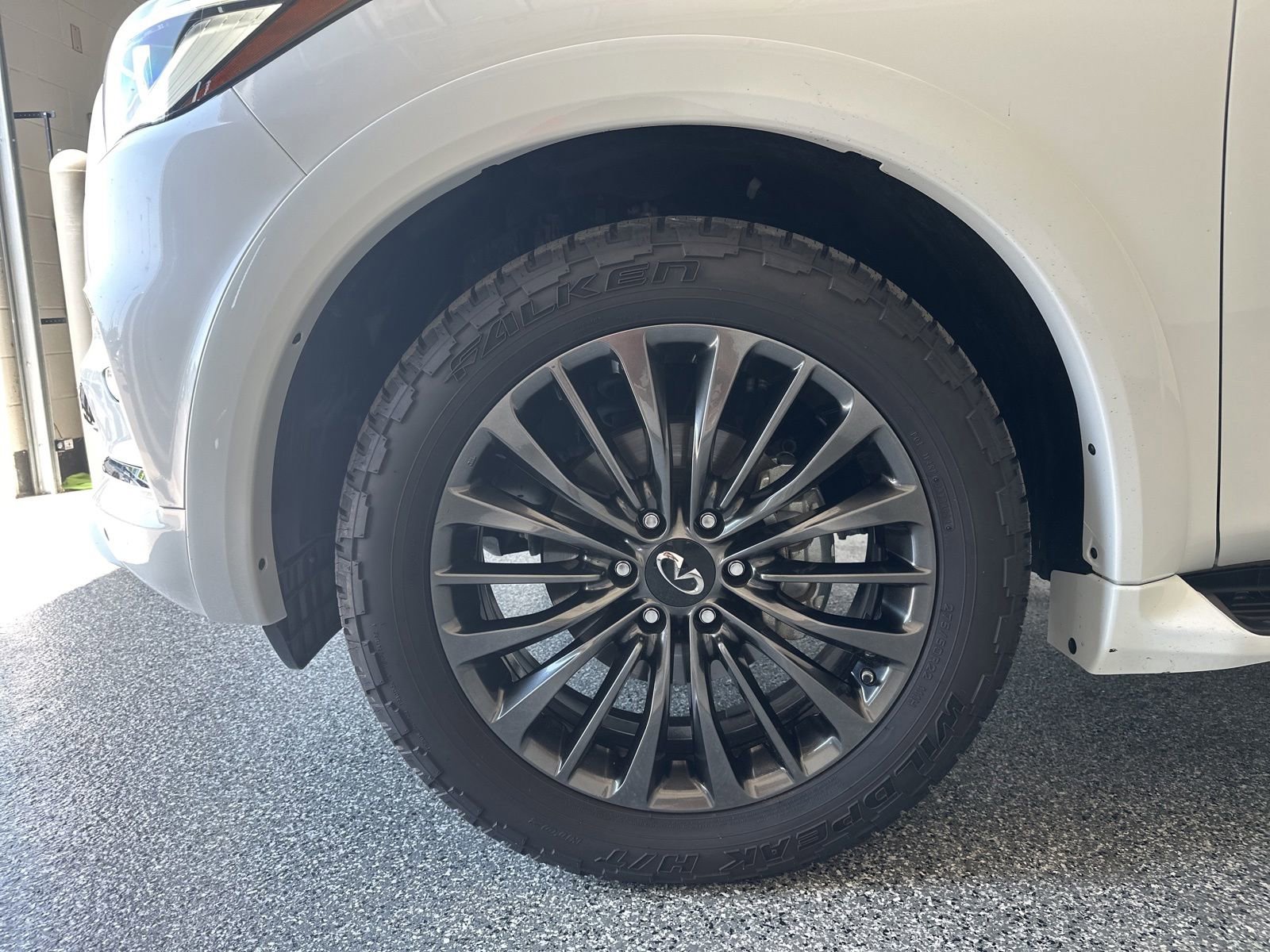 Certified 2023 INFINITI QX80 Sensory w/ Cargo Package AWD/4WD image 30