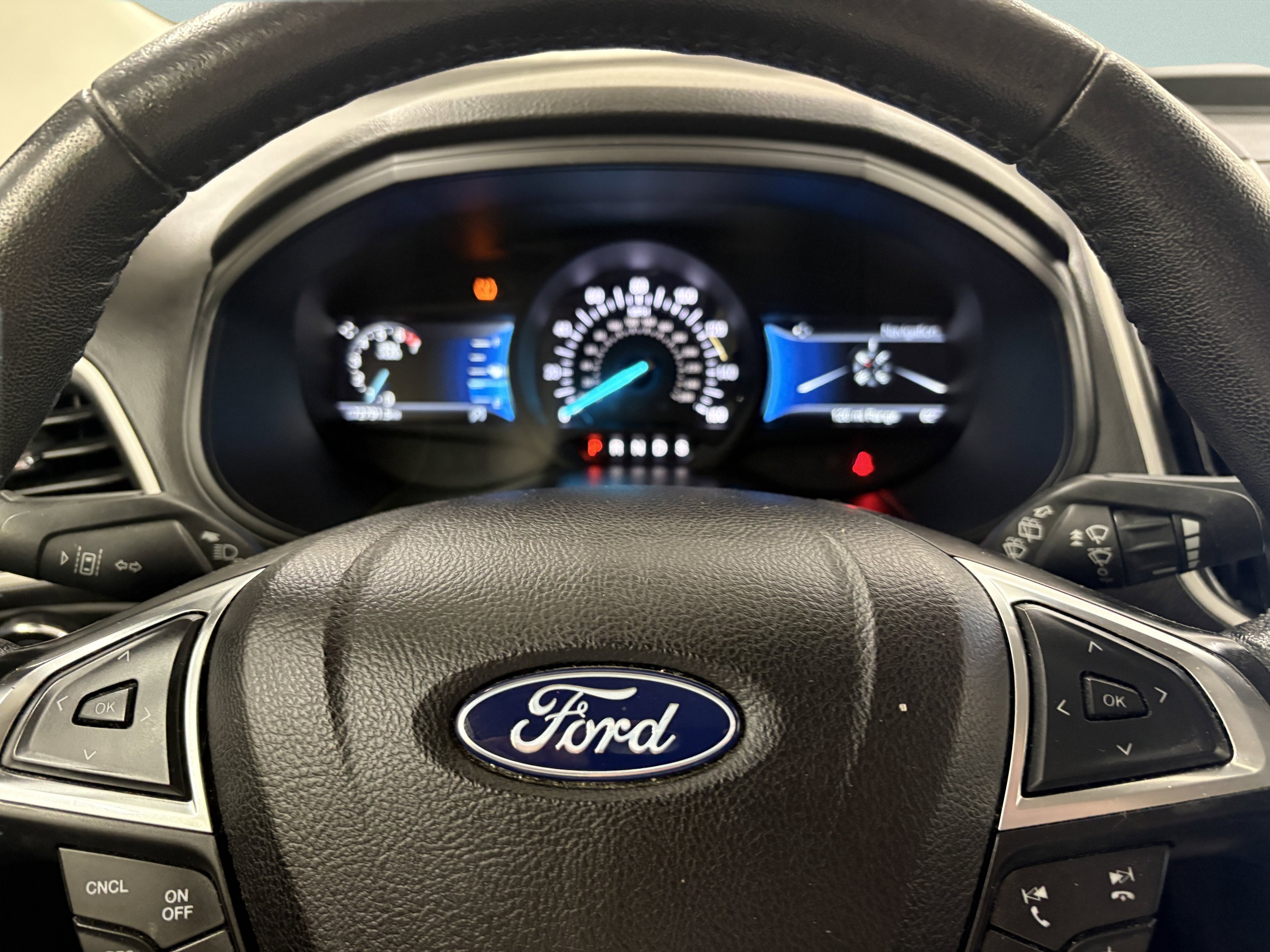 Used 2022 Ford Edge SEL AWD/4WD image 31