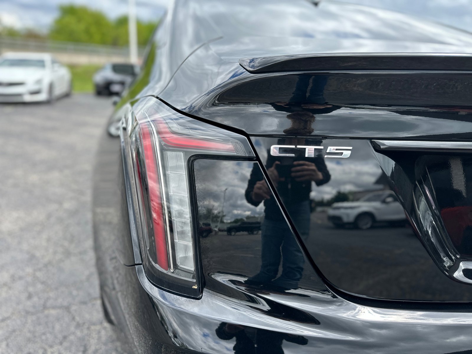 Used 2020 Cadillac CT5 V w/ Premium Package RWD image 10