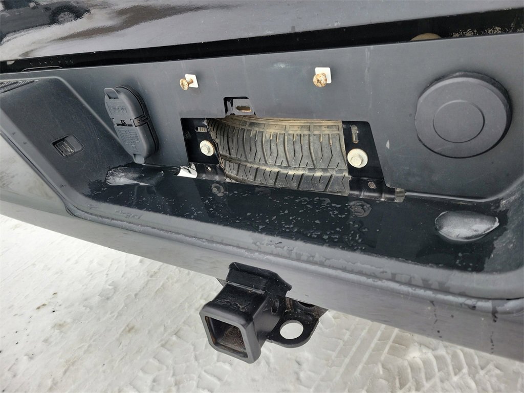 Used 2020 Chevrolet Silverado 1500 Custom w/ Custom 2.7L Value Package image 10