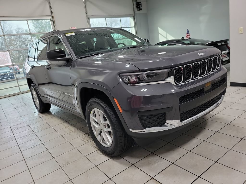 New 2025 Jeep Grand Cherokee L Laredo w/ Luxury Tech Group I video 2