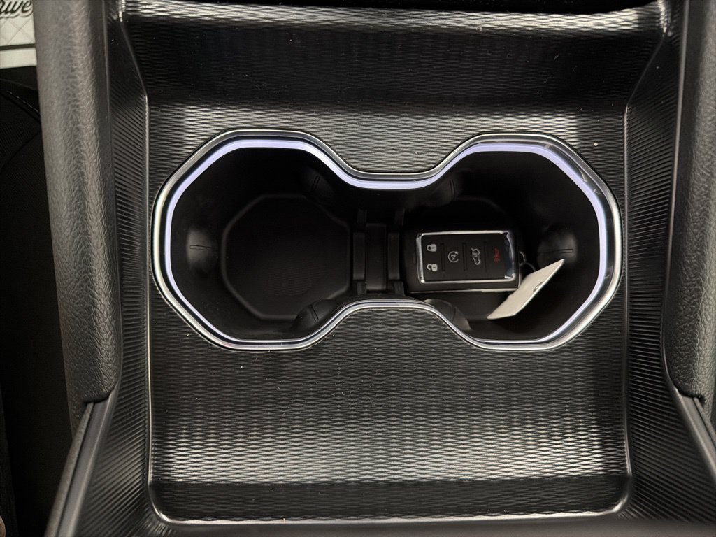 New 2025 Jeep Grand Cherokee Laredo X w/ Luxury Tech Group I AWD/4WD image 14