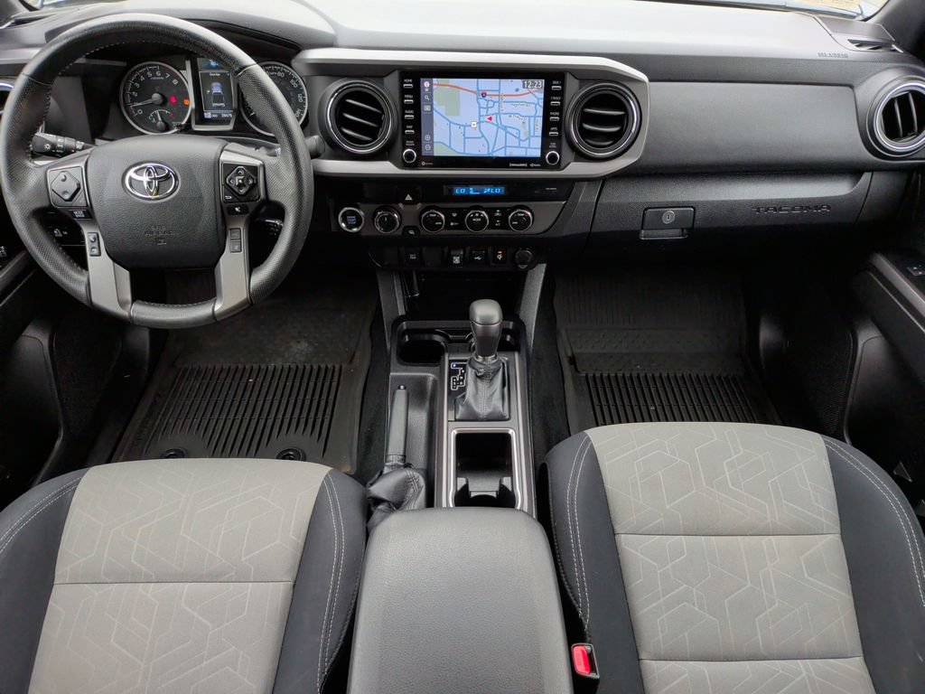 Used 2023 Toyota Tacoma TRD Sport AWD/4WD image 29